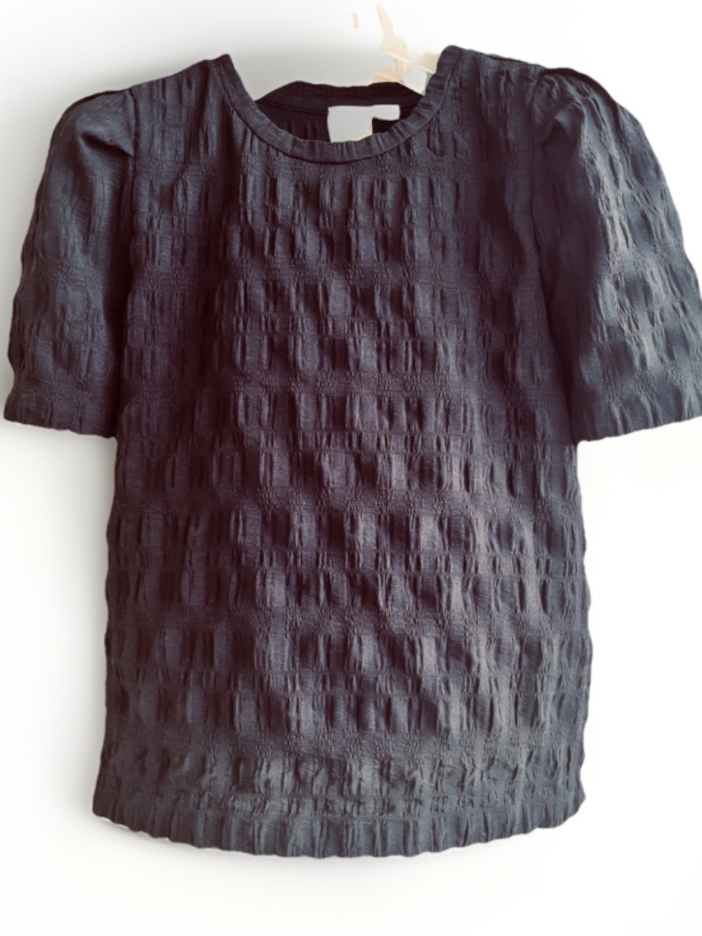 Zero Degrees Celsius 0°C Black Popcorn Texturre Puff Sleeve Top M Basic T-Shirt